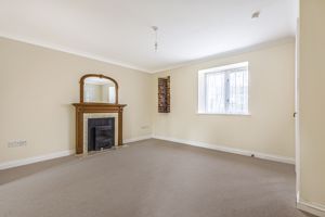 Sitting Room- click for photo gallery